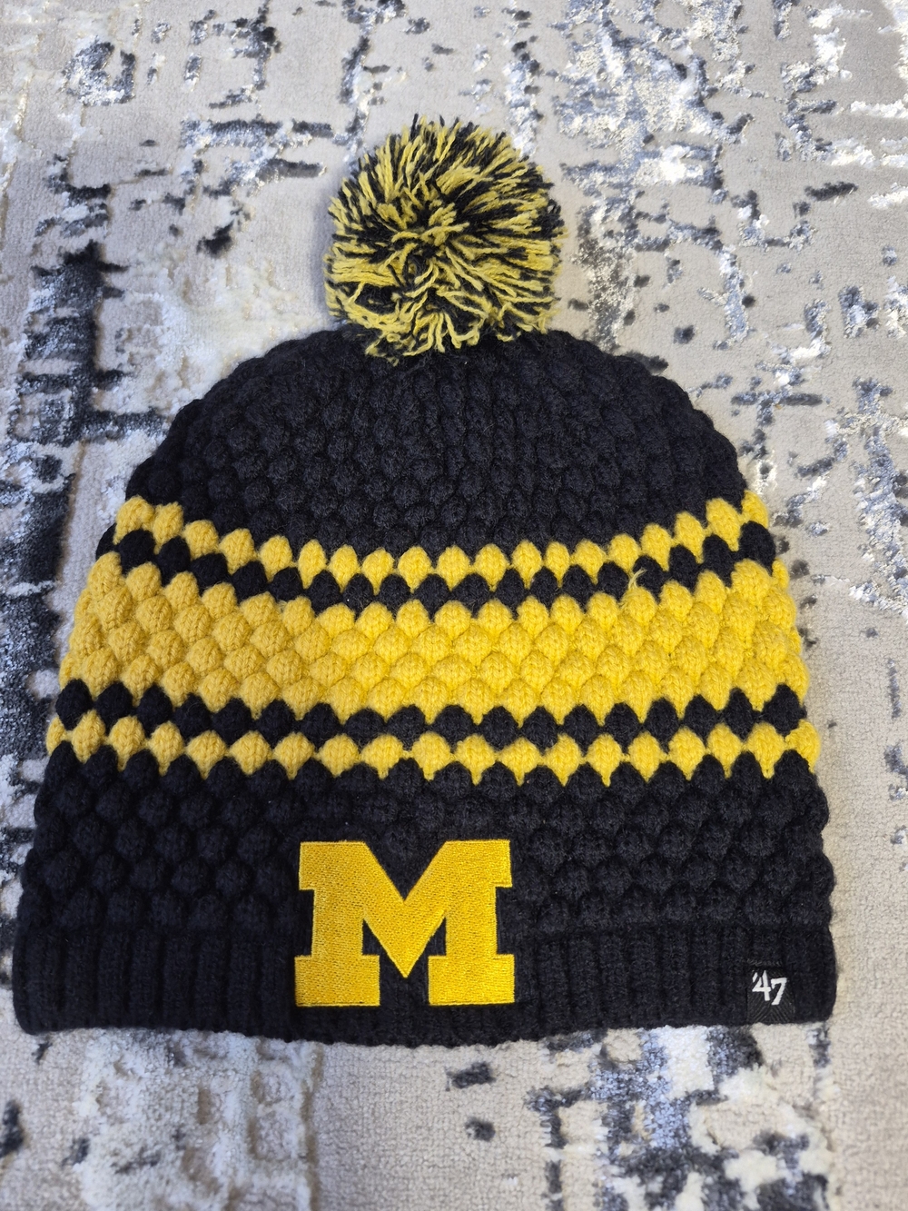NWoT MICHIGAN Wolverines '47 Brand Embroidered Winter Pom Cuffed Knit Hat